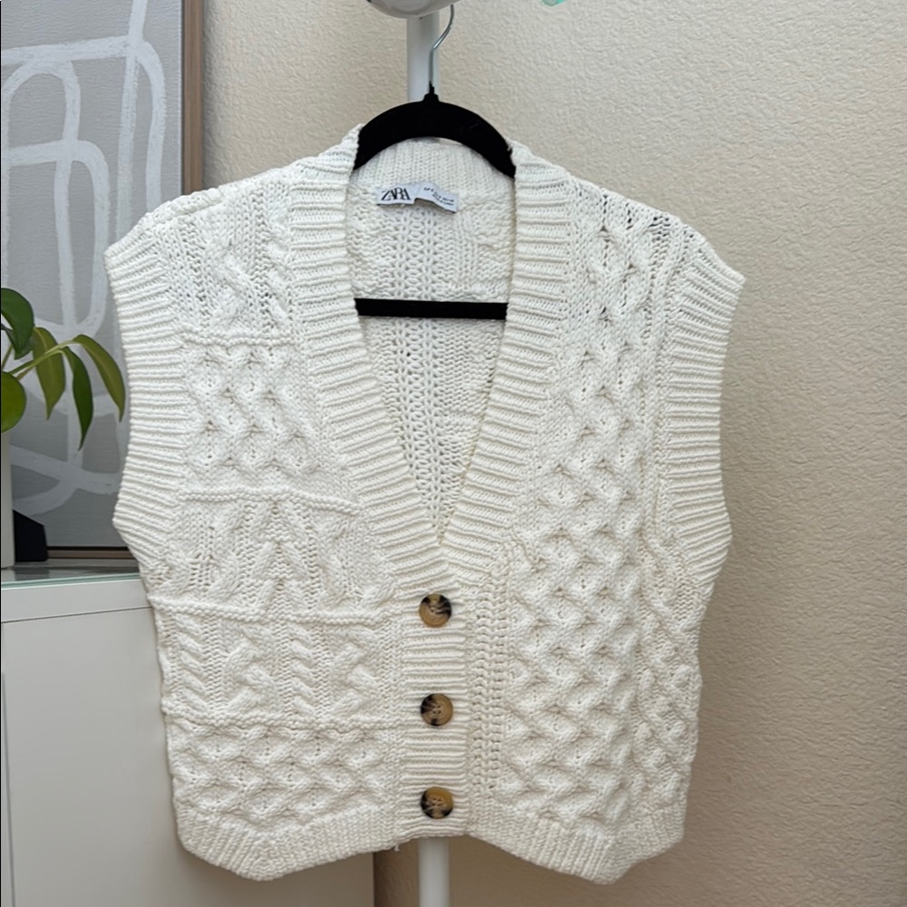Zara Knit Button-Up Vest